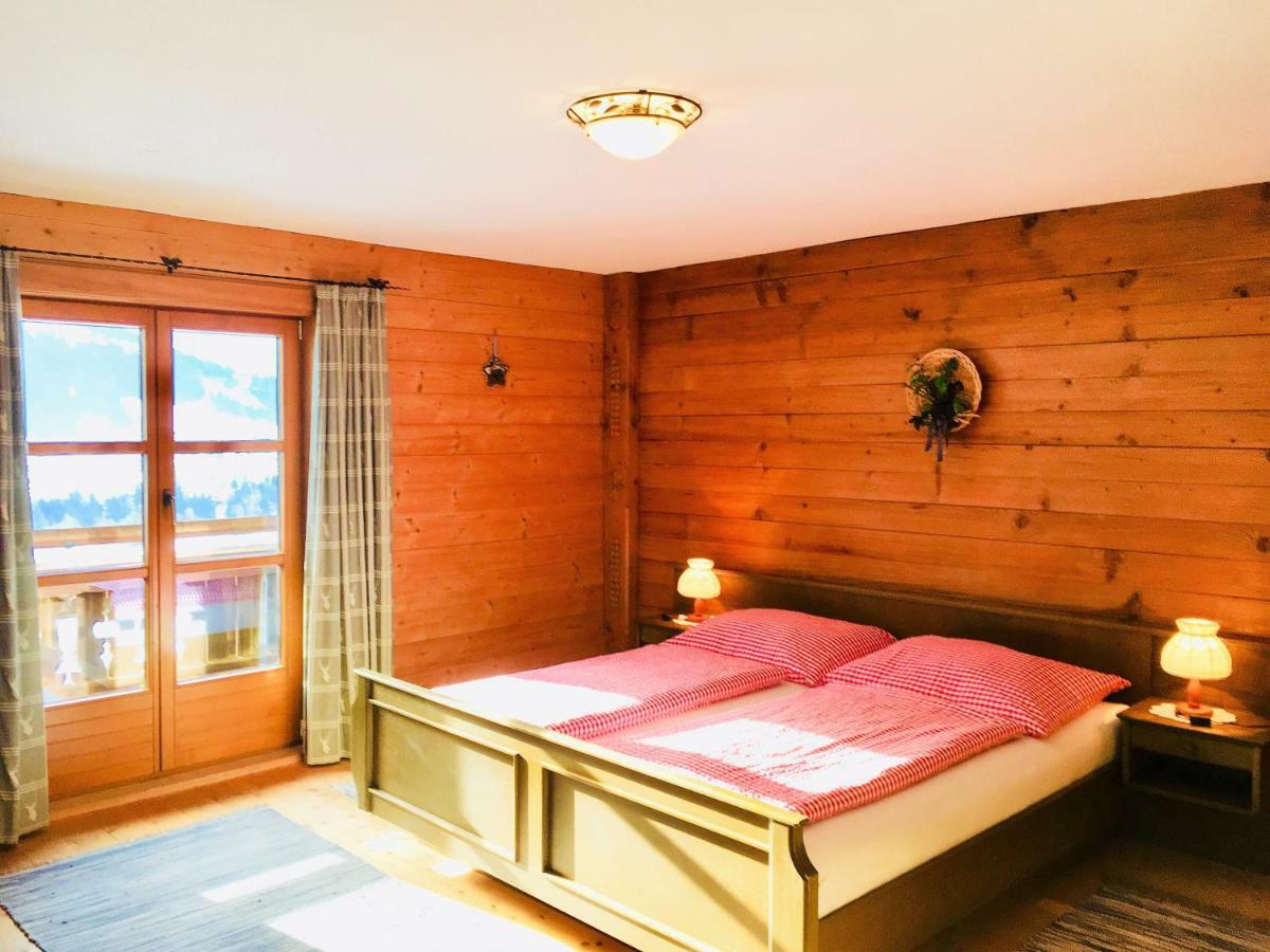 Haus Waldhof Apartment Brixen im Thale Exterior photo